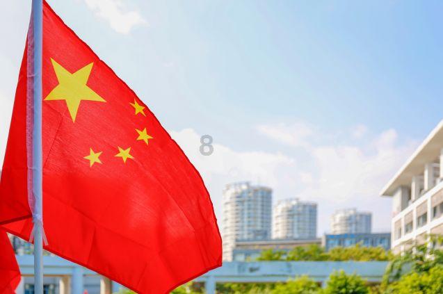 五菱荣光液压杆用手可以垃动吗？游戏画面